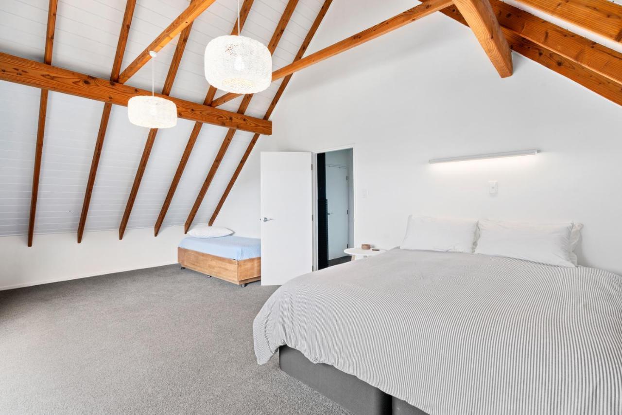 Views On Parry - Lake Hawea Holiday Home Exterior foto